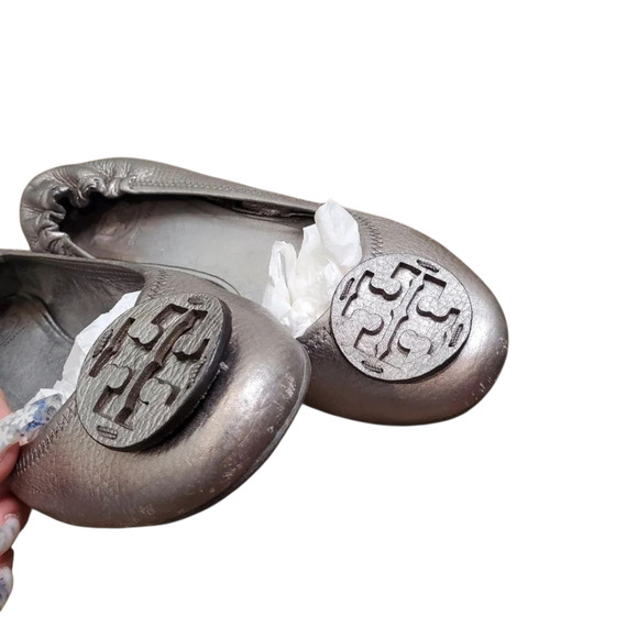 Tory Burch Reva-Metallic Tumbled Leather Ballet Women's Flats Size: 8 - Picture 4 of 9